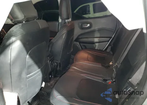 2021 Jeep Compass La z USA, uszkodzony, nr VIN 501891